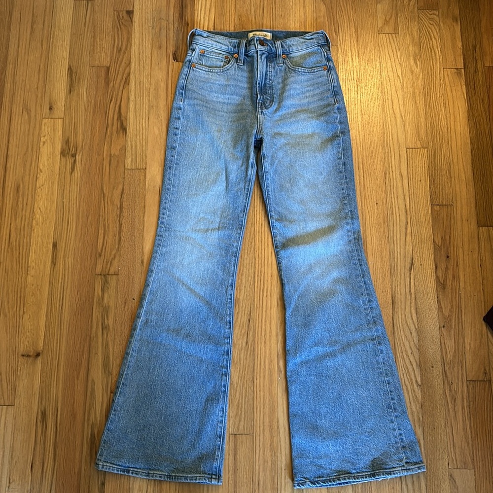 Women’s Madewell The Perfect Vintage Flare Jean Size 23